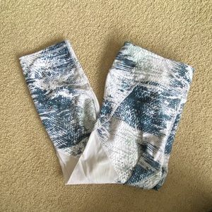 Multicolored medium fabletic cropped leggings